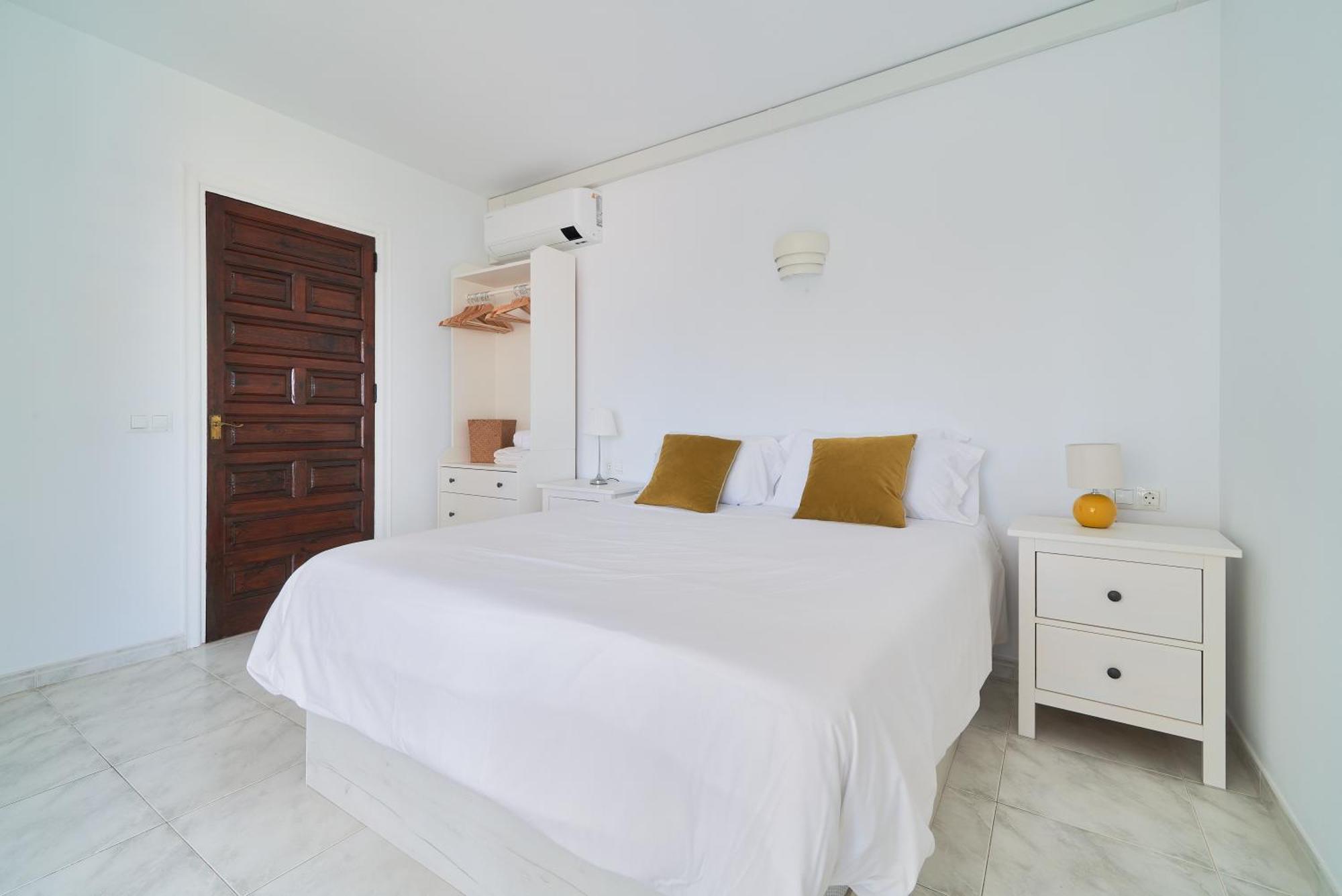 Weforyou Melisa House Near To The Beach เบนัลมาเดนา ภายนอก รูปภาพ