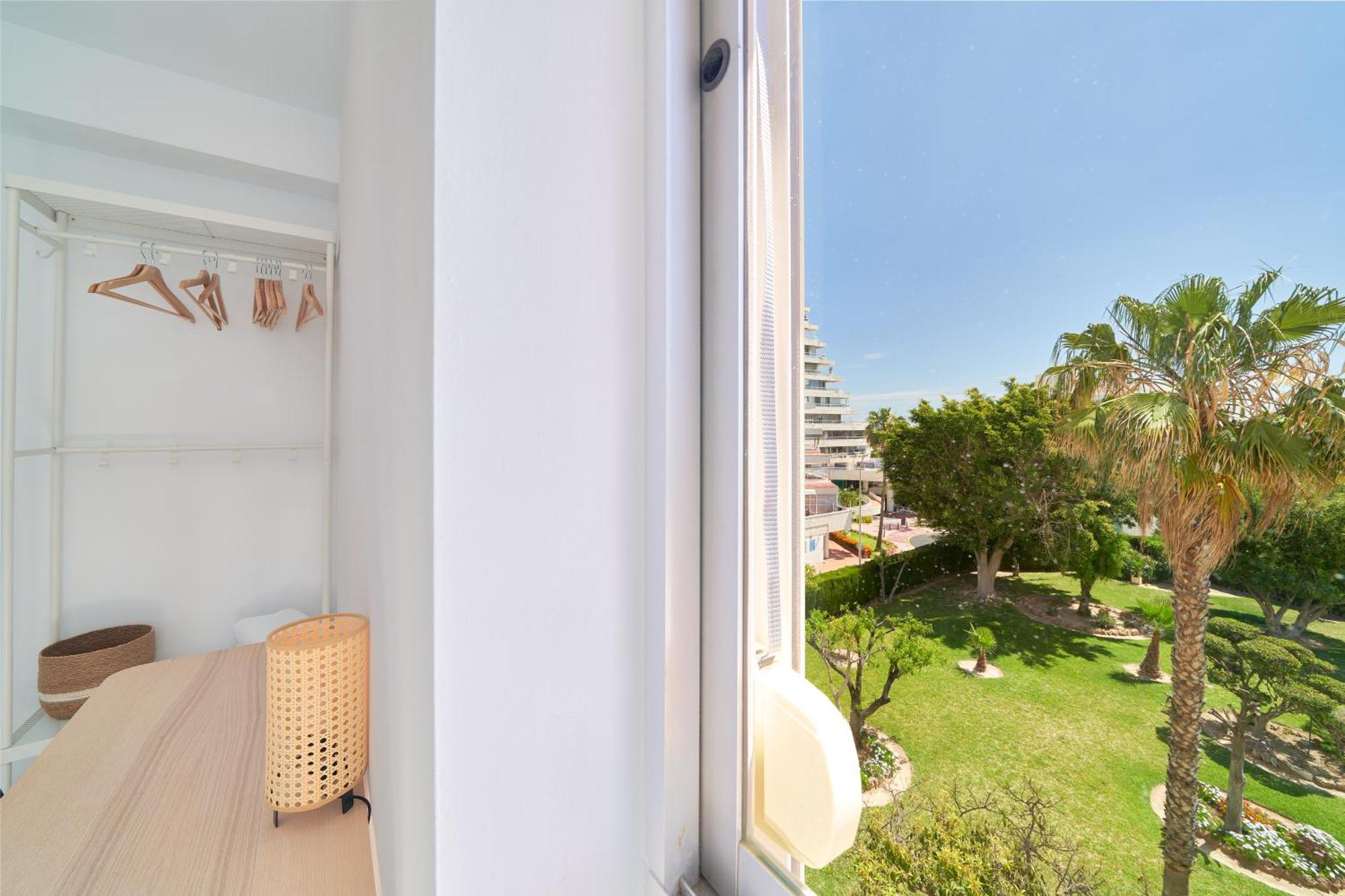 Weforyou Melisa House Near To The Beach เบนัลมาเดนา ภายนอก รูปภาพ